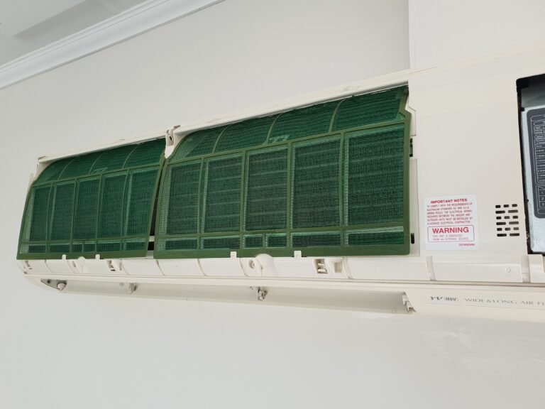 Superheat Electrical Hamilton - Residential Heat Pump, air conditioning and ventilation systems - heat pump indoor unit clean image