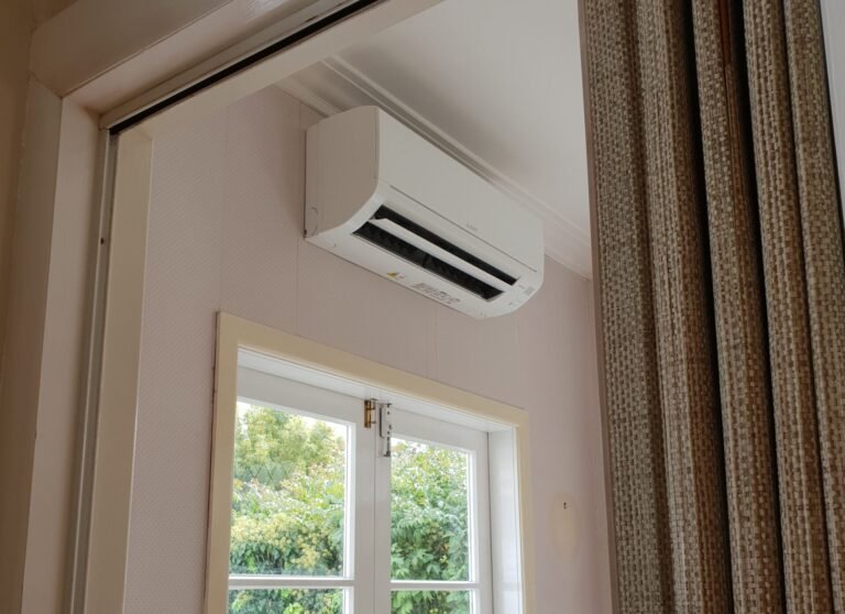 Superheat-Electrical-Hamilton-Residential-Heat-Pump-air-conditioning-and-ventilation-systems-heat-pump-indoor-unit-installed