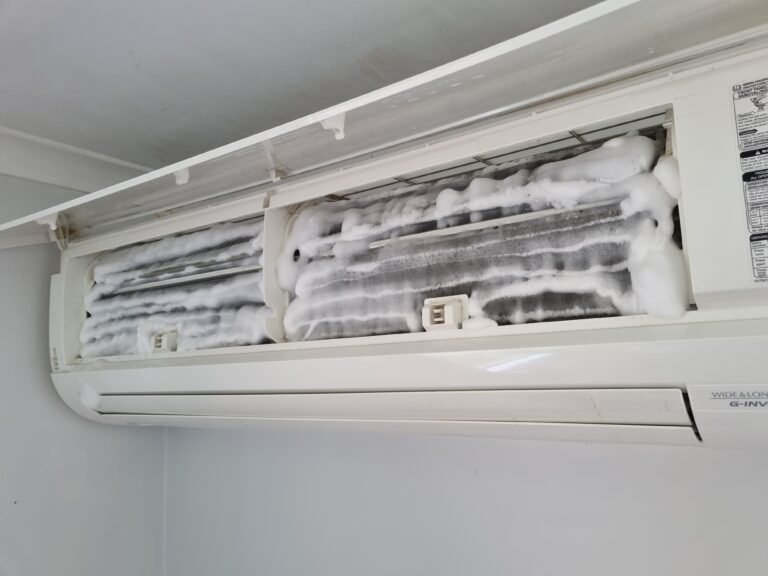 cleaning heat pump indoor unit image
