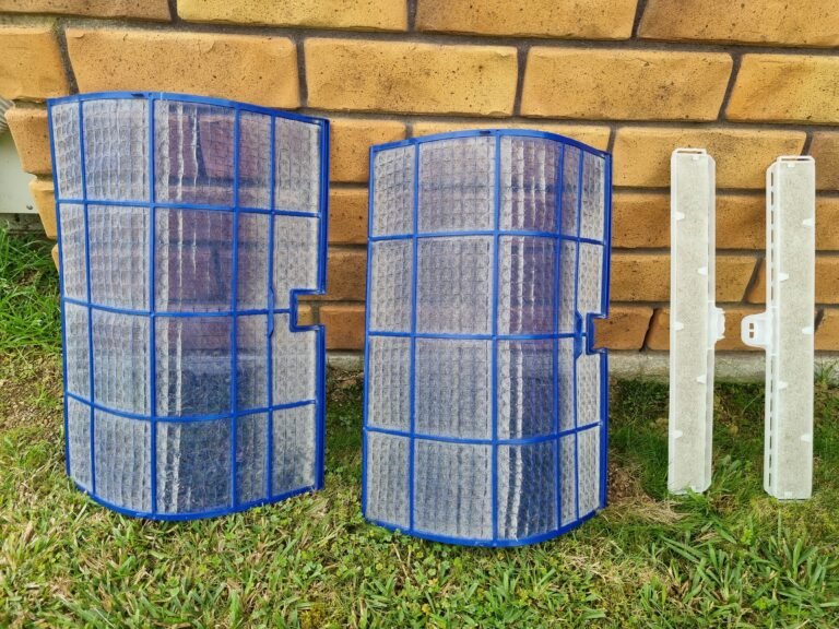 Dirty heat pump filters image