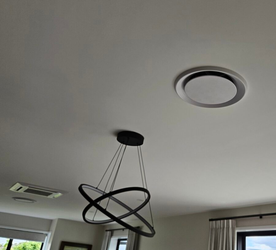 Indoor ducted supply vent heat pump image
