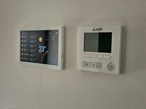 Ducted Controller airTouch image