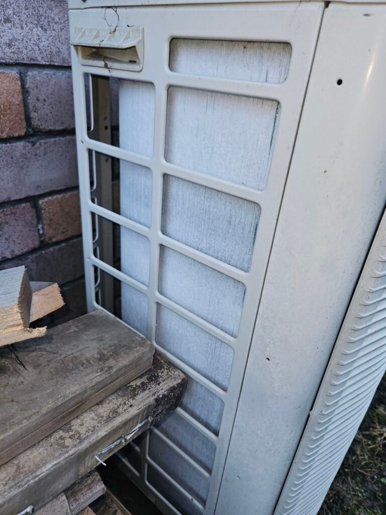 Superheat Electrical Waikato - Heat Pump, air conditioning and ventilation Services - outdoor heat pump unit defrost cycle image