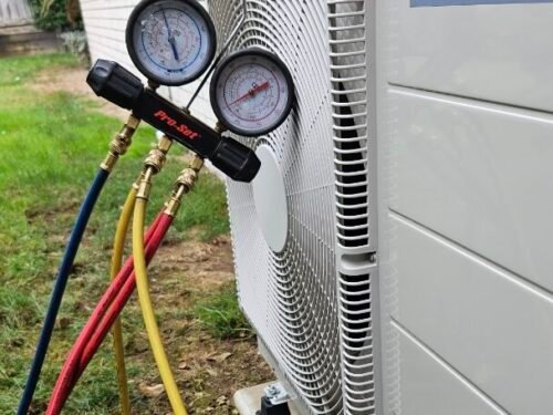 Superheat Electrical Waikato - Heat Pump, air conditioning and ventilation Services - outdoor heat pump service image (2)